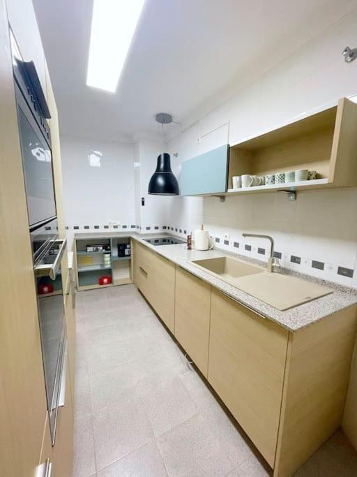 Modern Apartment In Malaga - Rosas Extérieur photo